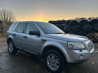 2.2 td4e xs 4wd euro 4 (start/stop) 5dr