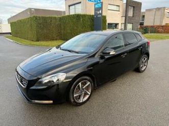 ② volvo v40 , 2.0 diesel d2 , 2016 , 119.000 km , r-design — volvo — 2ememain