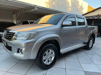 toyota hilux cd srv 4x2 2.7 flex 16v aut.