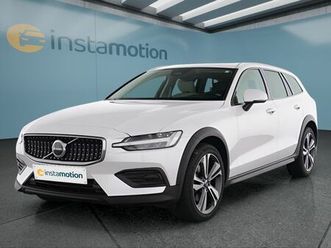 volvo v60 cross country b4 awd plus winter 145 kw