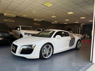 audi r8 4.2 v8 fsi quattro r tronic