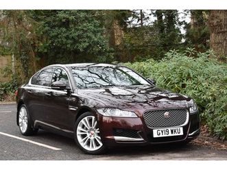 2019 - portfolio+electric tilt and slide sunroof! 4-door