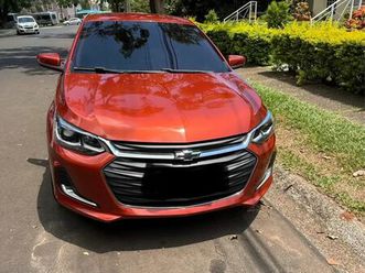 hatch premier 1.0 12v tb flex aut. 4p