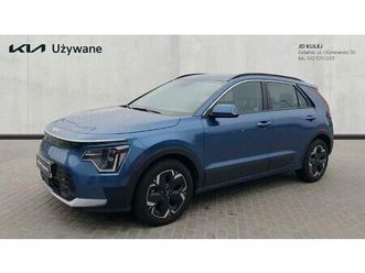 204 km 64.8 kwh 452 km