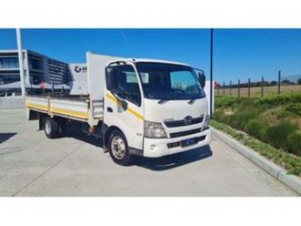 2016 hino 300 815 auto swb f/c c/c (ak3)