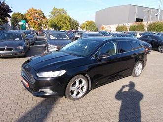 ford mondeo turnier titanium awd ahk navi parkass.