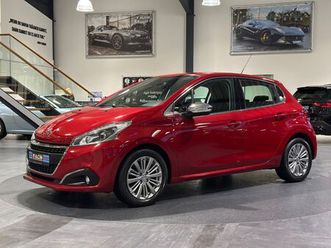peugeot 208 1.2 allure puretech 110 s&s s-heft/klima/lm