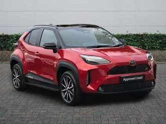 2025 toyota yaris cross 1.5 hybrid 130 gr sport 5dr cvt hatchback petrol/electric automatic