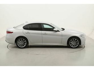 giulia business at8 2.1 diesel 160cv