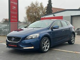 volvo v40 cross country / ocean race / leder / pano