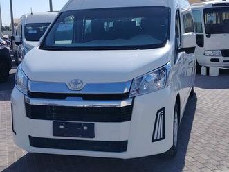 toyota hi roof bus v6 2024 13 seater