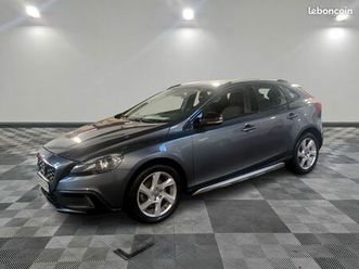 volvo v40 cross country