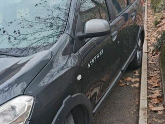 dacia lodgy stepway 7 places (2018) 92000km