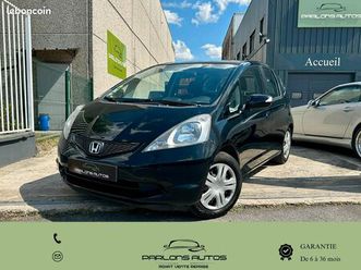 honda jazz ii 1.4 i-vtec 99 elegance-03/2010-carplay-bluetooth-boite auto-magic seats-toit panoramique-climatisation-radar-vitres électriques-garantie 6 mois