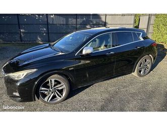 infiniti q30 2.2d - awd - 7dct - sport
