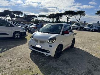 smart fortwo 1.0 passion 71cv tetto panoramico navi cruise