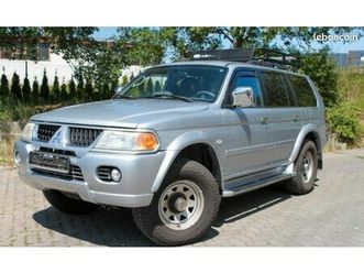 mitsubishi pajero sport 3.0 v6 170ch - attelage - boite auto - ordinateur de bord - climatisation auto -
