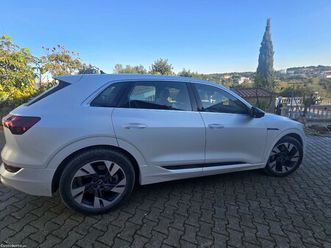 audi e-tron 55 quatro s line setembro/22