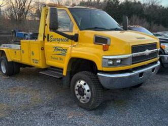 2008 chevy c5500 medium duty wrecker - 4x4 diesel