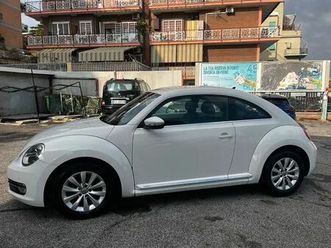 volkswagen maggiolino 1.6 tdi design