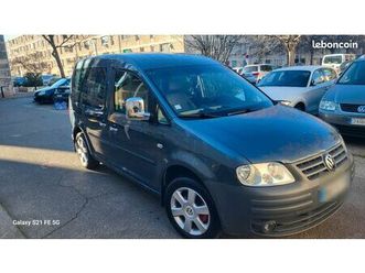 vw caddy 1,9 tdi105 cv7 places