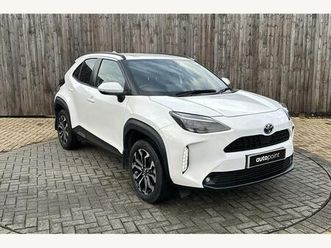 1.5 vvt-h design e-cvt euro 6 (start/stop) 5dr