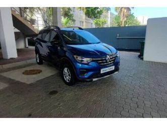 2022 renault triber 1.0 dynamique
