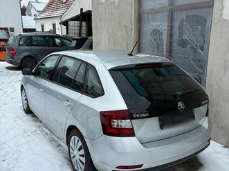 skoda rapid spaceback 1.2 tsi