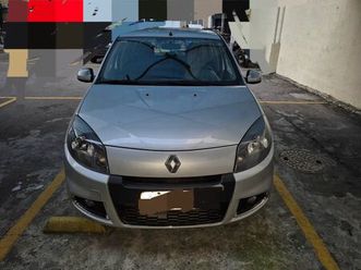 renault sandero privilège hi-flex 1.6 16v 5p aut 2014