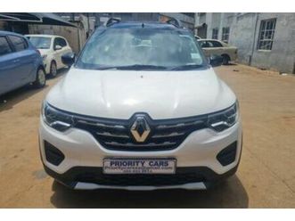 2023 renault triber 1.0 intens
