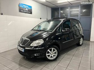 lancia musa platino 1.6l jtd 120cv bvm6 / distri. neuve / cuir+toit ouvrant+clim+attelage