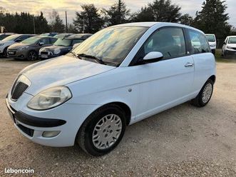 lancia ypsilon 1.2i 60cv elefantino 1ere main avec 34 600km an:2005 4990euros revise et garantie