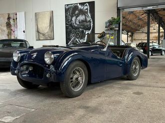 triumph tr2 portes longues - moteur neuf