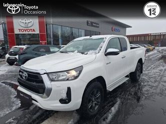 toyota hilux 2.4 d-4d 150ch x-tra cabine légende 4wd rc19