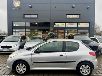 peugeot 206 plus 206 + 1.1 urban 2010