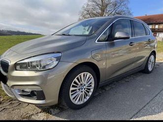 225xe iperformance active tourer luxury line