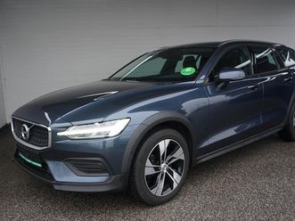 volvo v60 cc 2.0 d3 4x4 cross country 2020