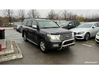 toyota land cruiser 4.5 v8 d-4d 286ch - 7 places - attelage - sièges chauffants - navi/bluetooth - boite auto
