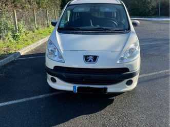 peugeot 1007 1,4l essence