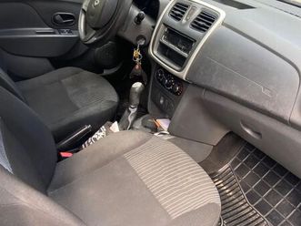 renault sandero authentique hi-power 1.0 16v 5p 2016