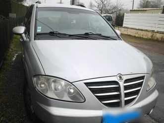 vend ssangyong rodius bien lire l'annonce