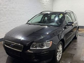 volvo v 50 / tüv / klima / anhängerkupplung
