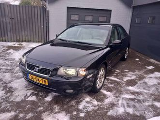 volvo s80 - 2.4 momentum graphite, airco, cruise control, automaat, schuifkantel dak, stoelverwarming
