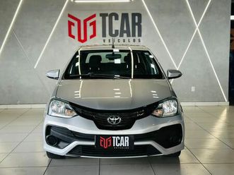 x plus sedan 1.5 flex 16v 4p mec.