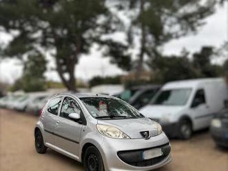 peugeot 107 1.4 hdi trendy 5p