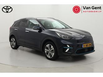 kia e-niro executiveline 64 kwh | fietsensteun | warmtepomp | navigatie | leder | jbl | stoelventilatie | stoelverwarming voor/achter | stuurwiel verwarmd | dod