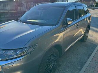 2.0 diamond awd 7p. cvt gpl