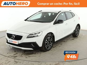 volvo v40 cross country 2.0 d2 plus