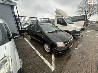 nissan almera tino 1.8 airco