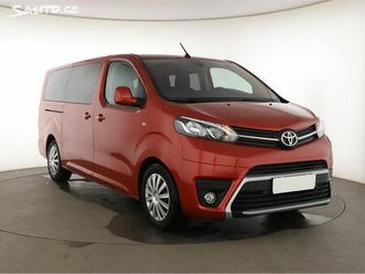 toyota proace verso 2.0 d-4d, klima, čr, dph